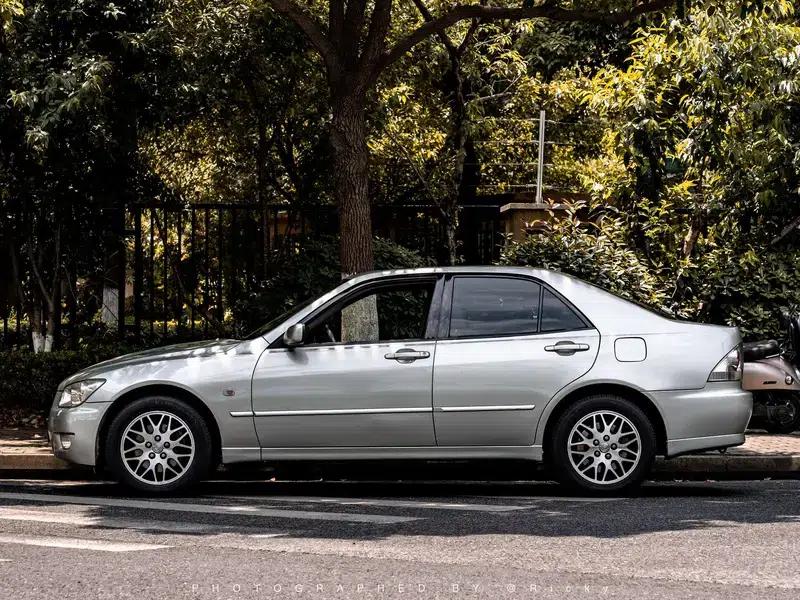 Lexus IS 2004 — миниатюра 2