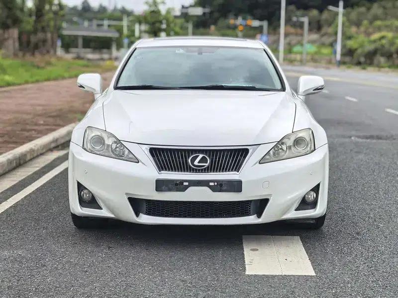 Lexus IS 2011 250 Sport Edition — миниатюра 2