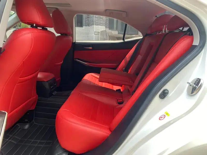 Lexus IS 2017 300 Leading Edition — миниатюра 19