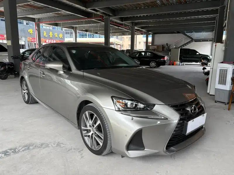 Lexus IS 2017 300 Leading Edition — миниатюра 3