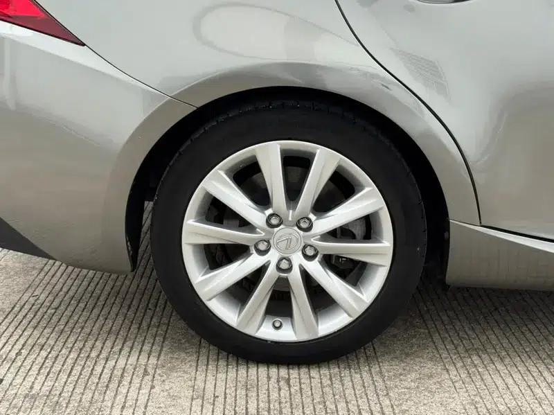 Lexus IS 2015 200t F SPORT — миниатюра 10