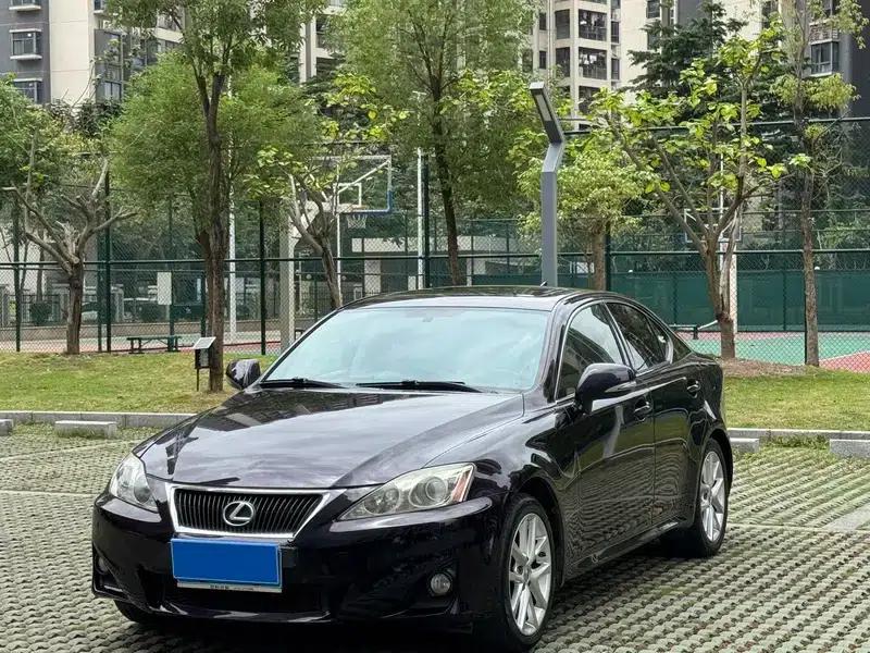 Lexus IS 2011 250 Sport Edition — миниатюра 1
