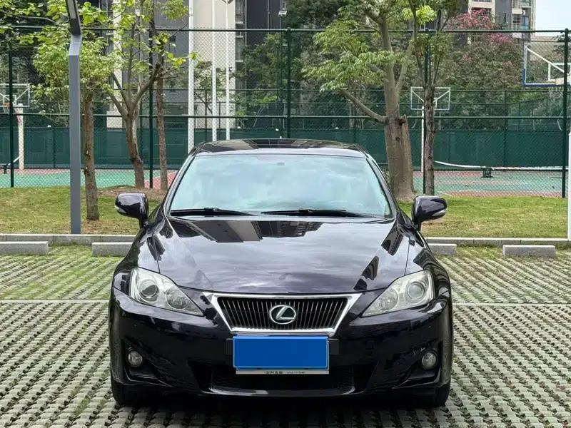 Lexus IS 2011 250 Sport Edition — миниатюра 2