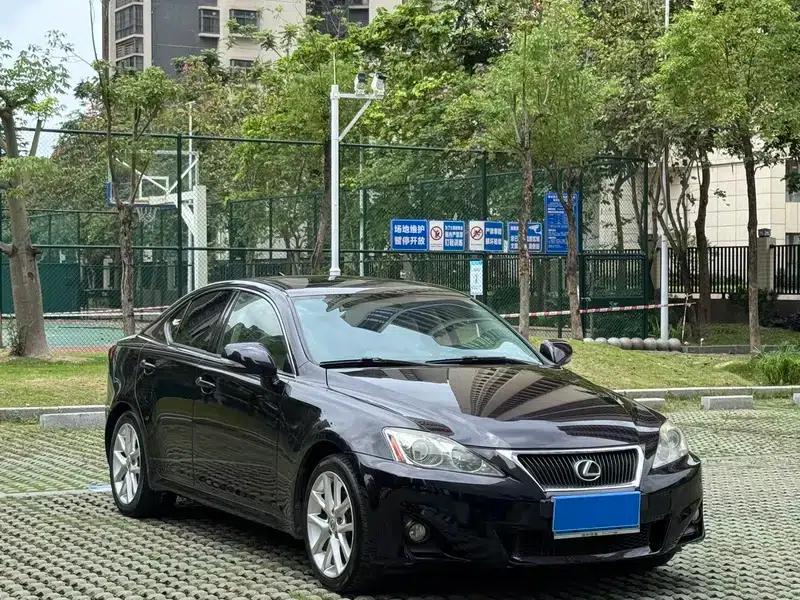 Lexus IS 2011 250 Sport Edition — миниатюра 3