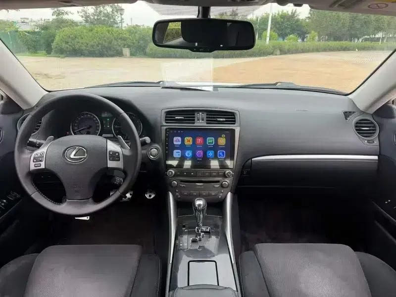 Lexus IS 2011 250 Sport Edition — миниатюра 7