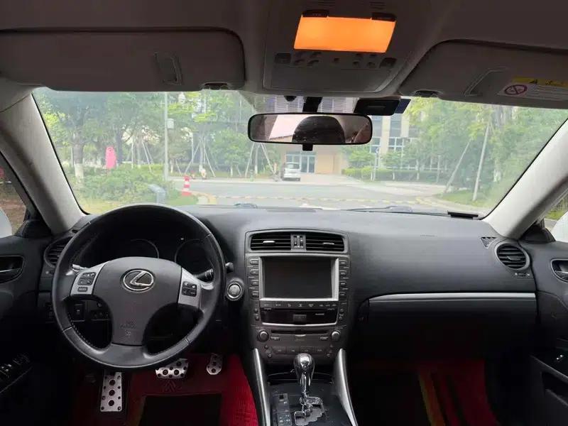 Lexus IS 2011 250 Sport Edition — миниатюра 7