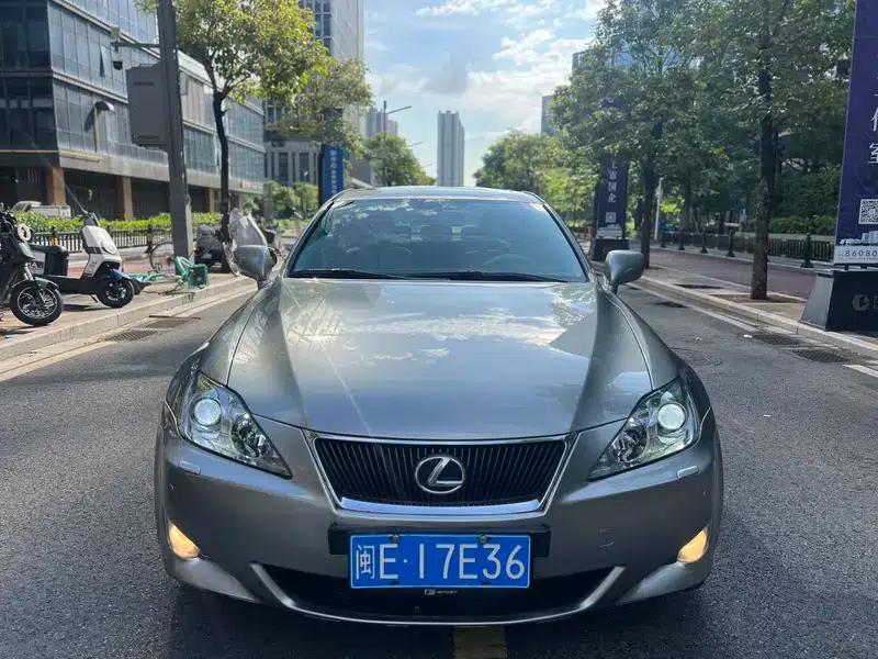 Lexus IS 2008 300 Luxury Edition — миниатюра 12