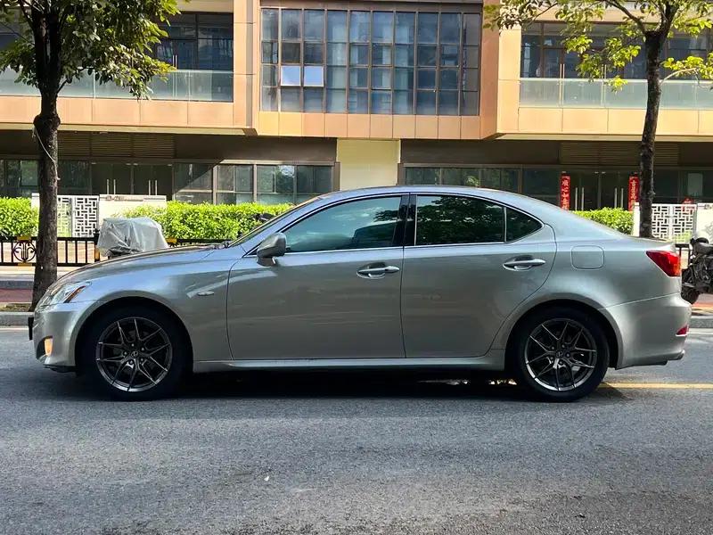 Lexus IS 2008 300 Luxury Edition — миниатюра 4