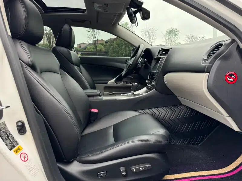 Lexus IS 2009 300 — миниатюра 17