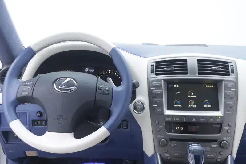 Lexus IS 2006 300 Dynamic Edition — миниатюра 5