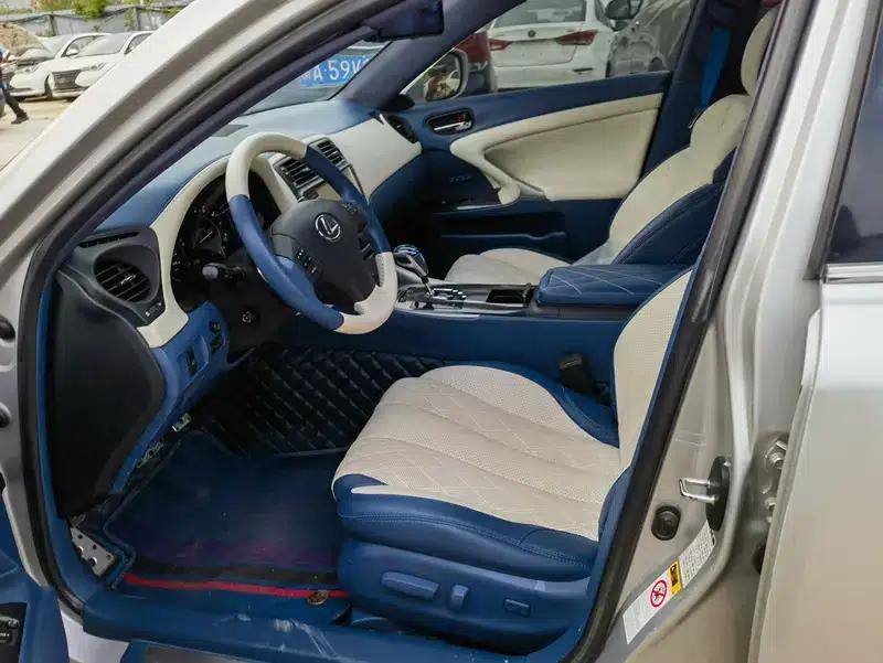 Lexus IS 2006 300 Dynamic Edition — миниатюра 6