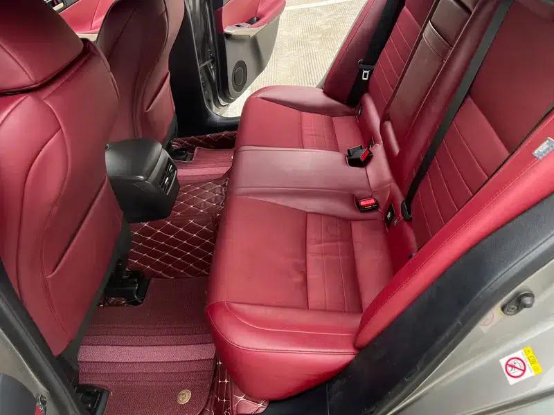 Lexus IS 2017 300 F SPORT Edition — миниатюра 21