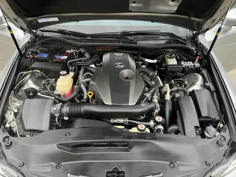 Lexus IS 2017 300 F SPORT Edition — миниатюра 7