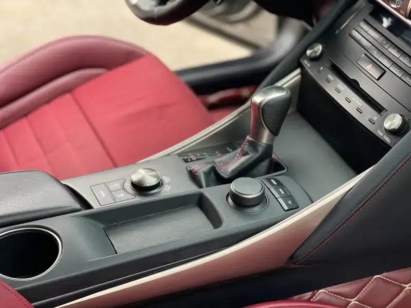 Lexus IS 2017 300 F SPORT Edition — миниатюра 9