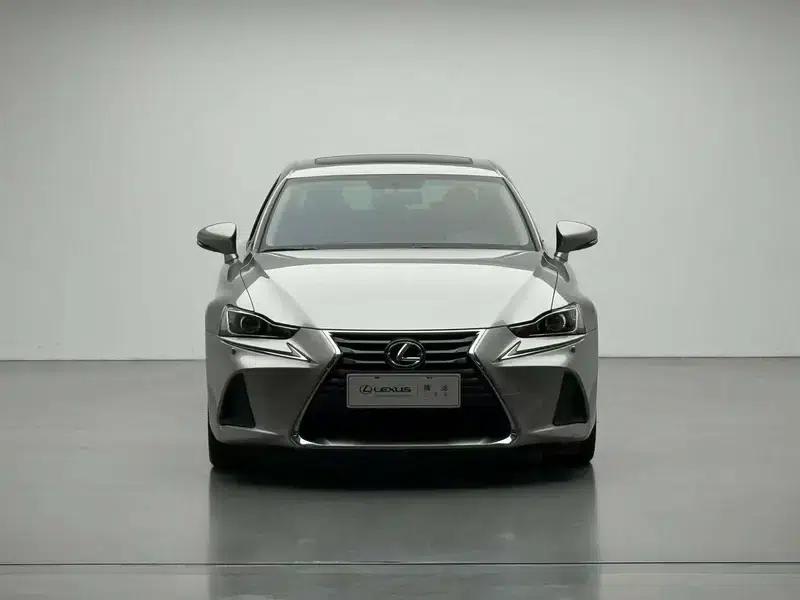 Lexus IS 2017 300 Leading Edition — миниатюра 2