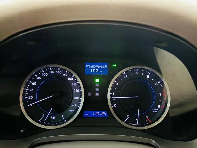 Lexus IS 2011 250 Sport Edition — миниатюра 12