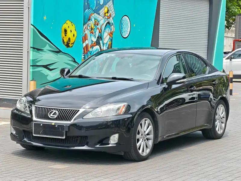 Lexus IS 2009 300 Dynamic Edition — миниатюра 1