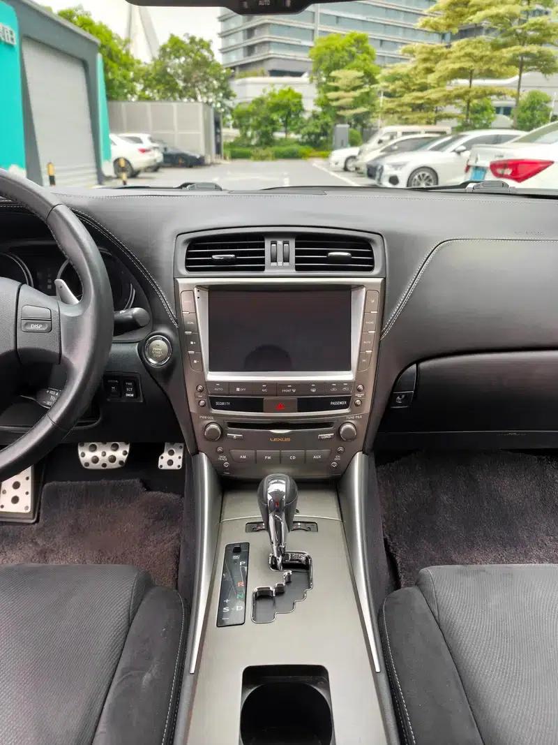 Lexus IS 2009 300 Dynamic Edition — миниатюра 12