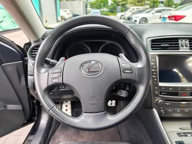 Lexus IS 2009 300 Dynamic Edition — миниатюра 13