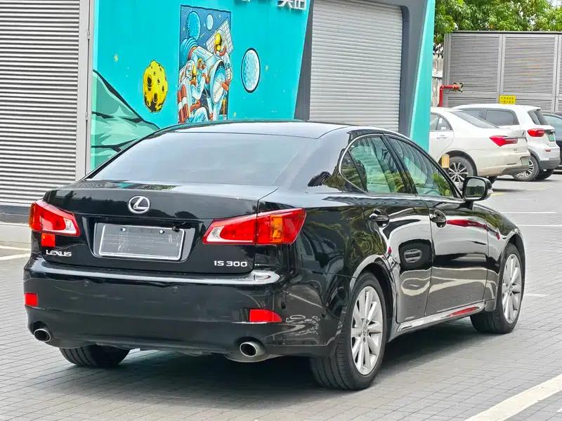 Lexus IS 2009 300 Dynamic Edition — миниатюра 6