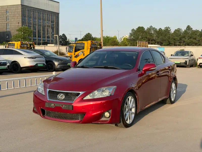 Lexus IS 2011 250 Sport Edition — миниатюра 1