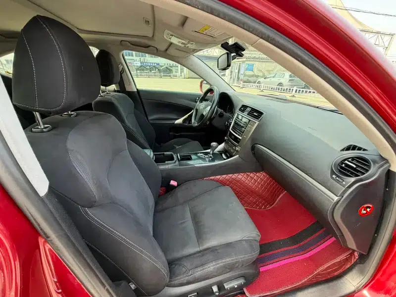 Lexus IS 2011 250 Sport Edition — миниатюра 13