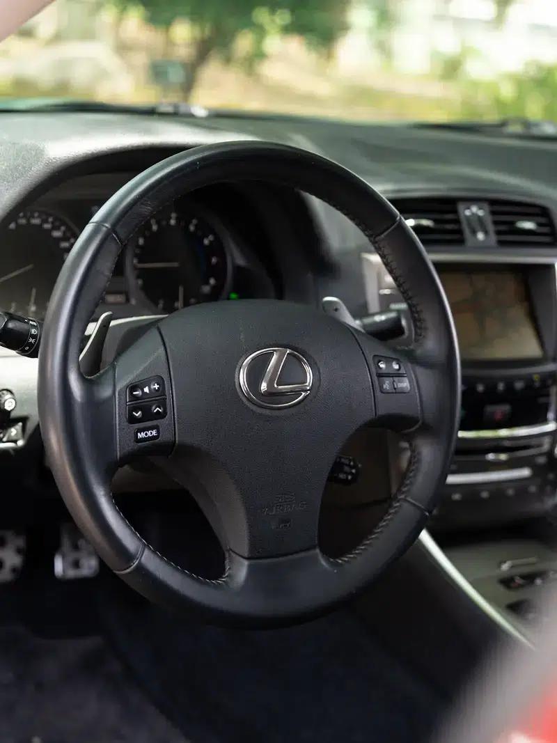 Lexus IS 2009 300 Dynamic Edition — миниатюра 11