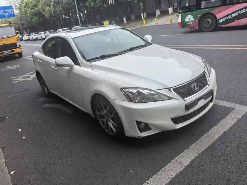 Lexus IS 2011 250 Sport Edition — миниатюра 3