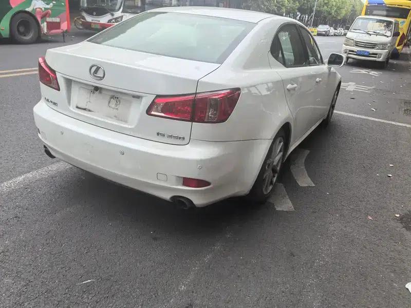 Lexus IS 2011 250 Sport Edition — миниатюра 5
