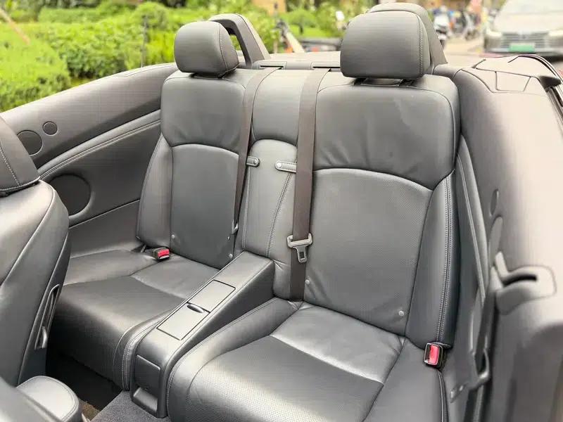 Lexus IS 2011 250C — миниатюра 16