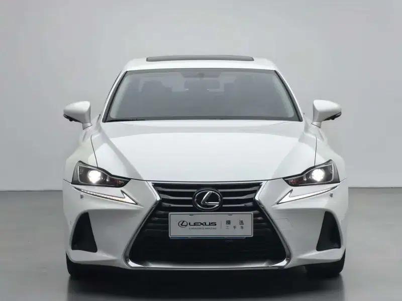 Lexus IS 2015 200t Leading Edition — миниатюра 2
