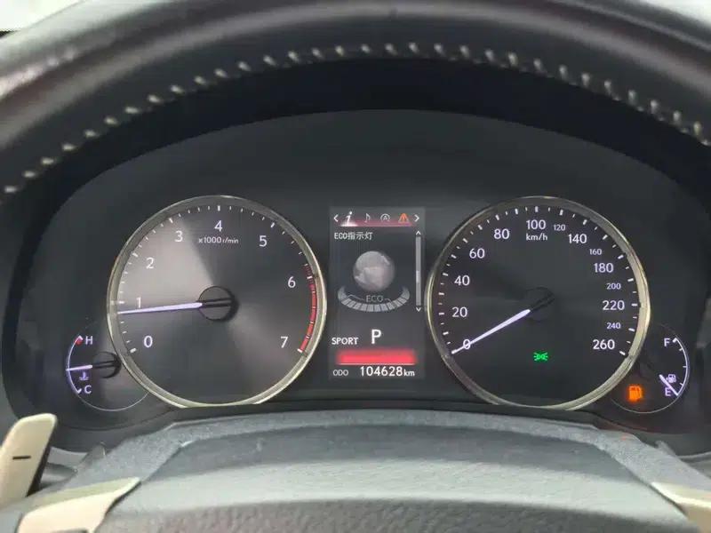 Lexus IS 2015 200t Leading Edition — миниатюра 12