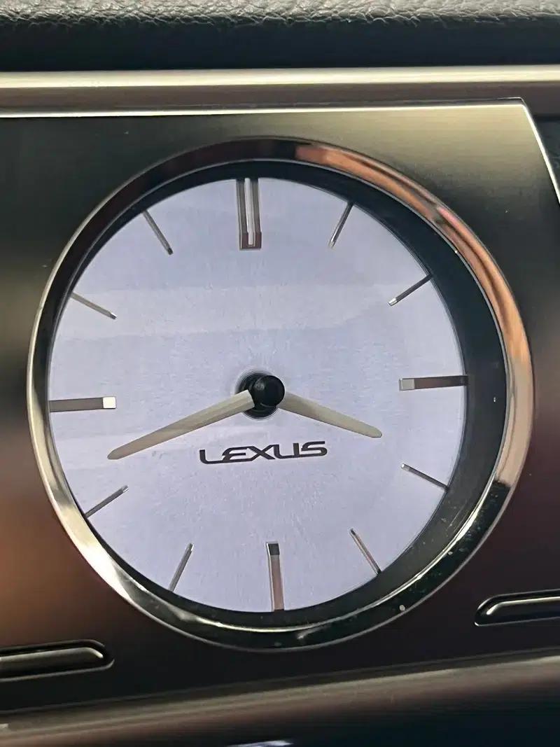 Lexus IS 2017 300 F SPORT Edition — миниатюра 15