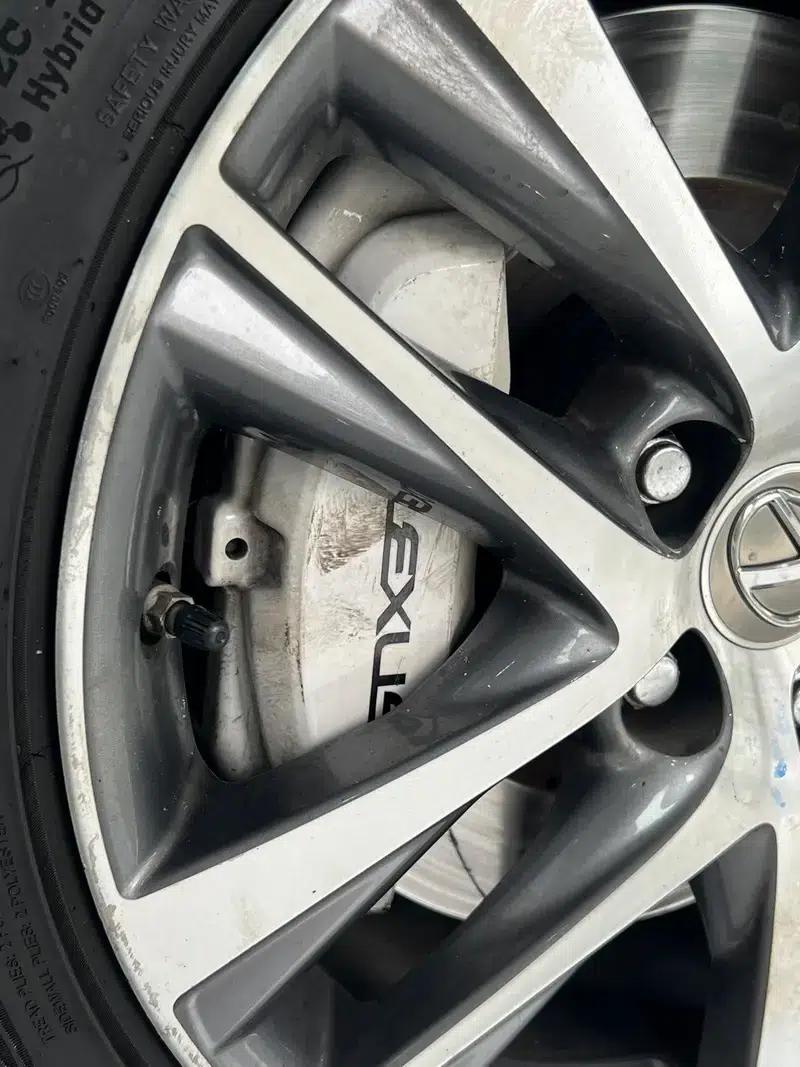 Lexus IS 2017 300 F SPORT Edition — миниатюра 16