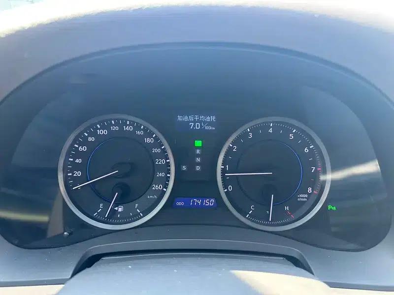 Lexus IS 2011 250 Sport Edition — миниатюра 7