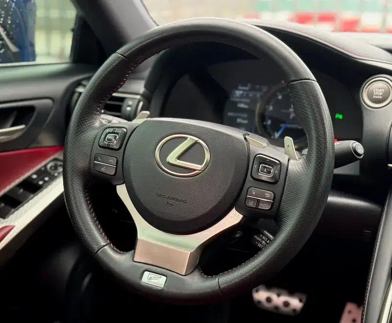 Lexus IS 2017 300 F SPORT Edition — миниатюра 19