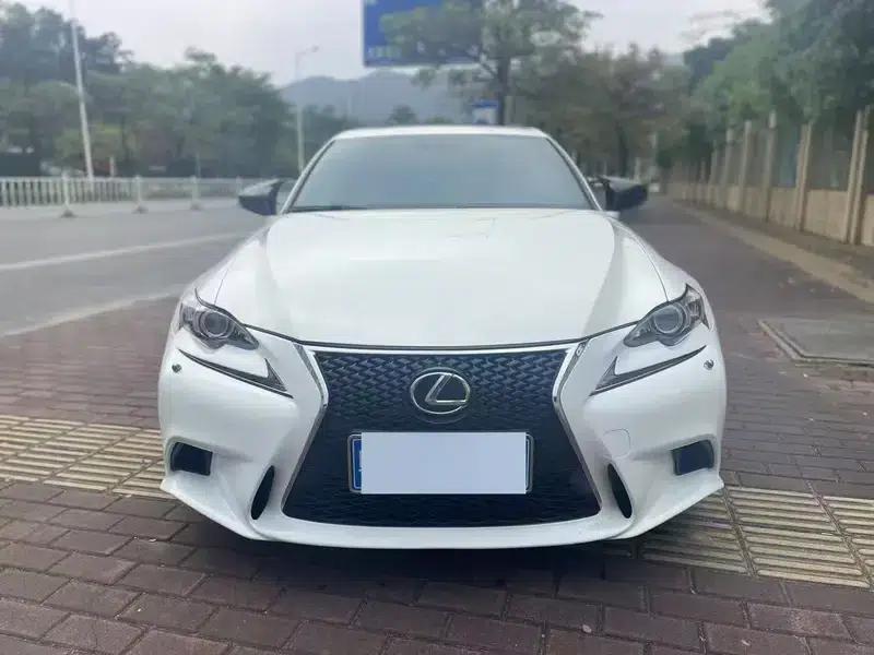 Lexus IS 2015 200t F SPORT — миниатюра 2