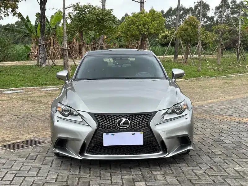 Lexus IS 2015 200t F SPORT — миниатюра 2