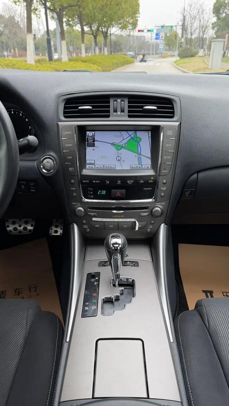 Lexus IS 2009 300 Dynamic Edition — миниатюра 18