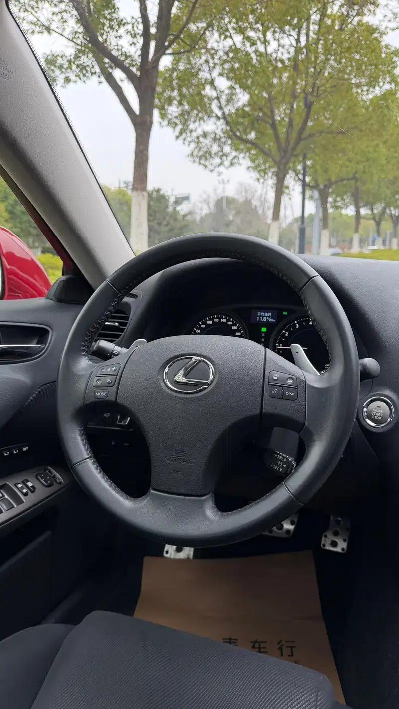 Lexus IS 2009 300 Dynamic Edition — миниатюра 19