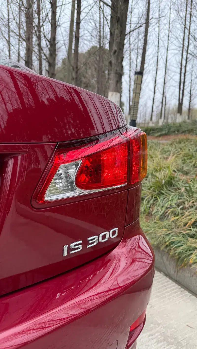 Lexus IS 2009 300 Dynamic Edition — миниатюра 10