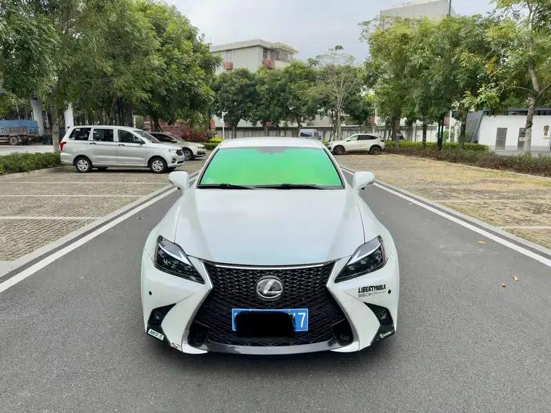 Lexus IS 2009 300 — миниатюра 2