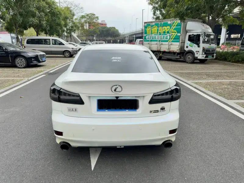 Lexus IS 2009 300 — миниатюра 5