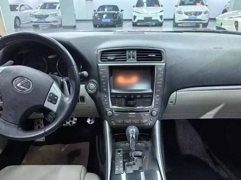 Lexus IS 2011 250 Sport Edition — миниатюра 7