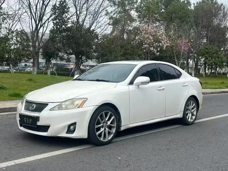 Lexus IS 2011 250 Sport Edition — миниатюра 1