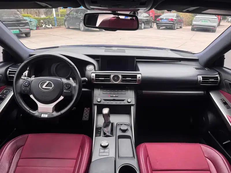 Lexus IS 2015 200t F SPORT — миниатюра 7