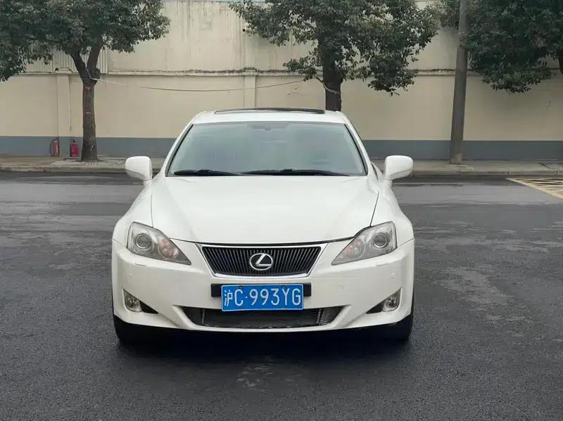 Lexus IS 2008 300 Luxury Edition — миниатюра 13