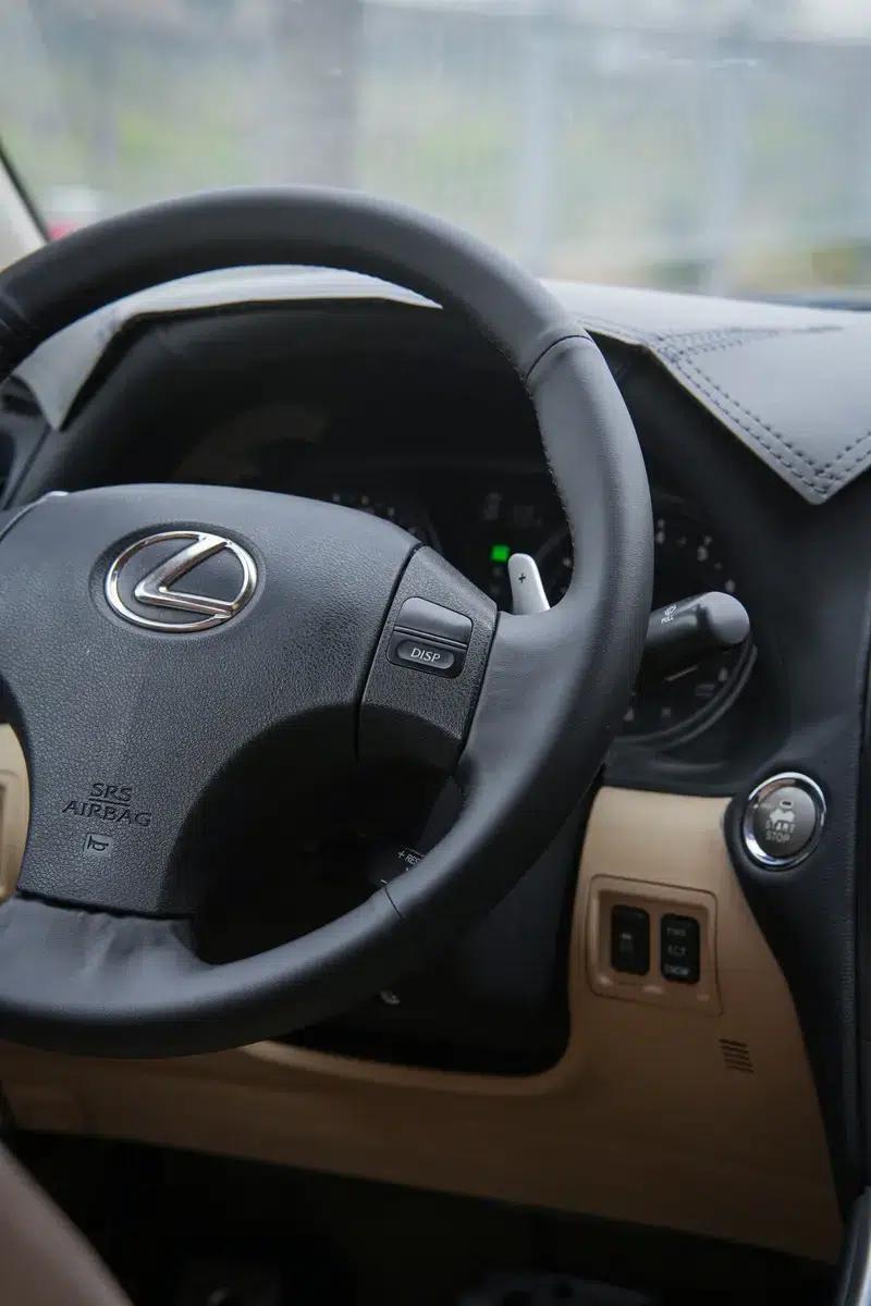 Lexus IS 2008 300 Luxury Edition — миниатюра 16