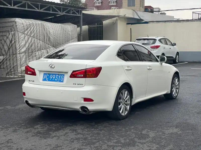 Lexus IS 2008 300 Luxury Edition — миниатюра 7