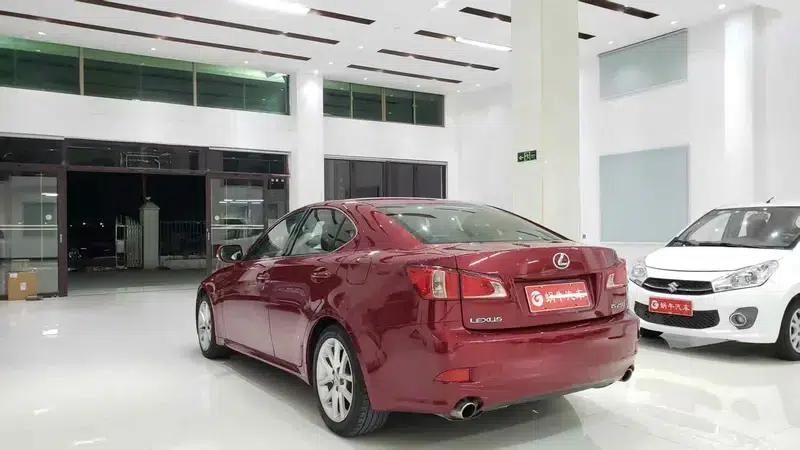 Lexus IS 2011 250 Sport Edition — миниатюра 5